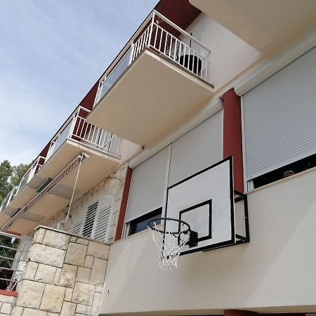 Apartment And Rooms Franka Žaborić Kültér fotó